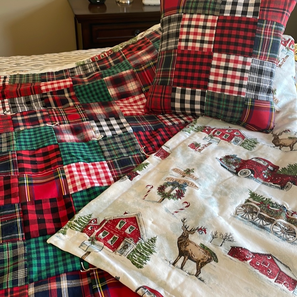Handmade Holiday Quilt and pillow.